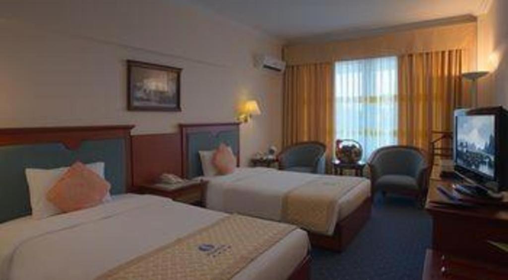 Huu Nghi Hotel Hai Phong Exteriör bild