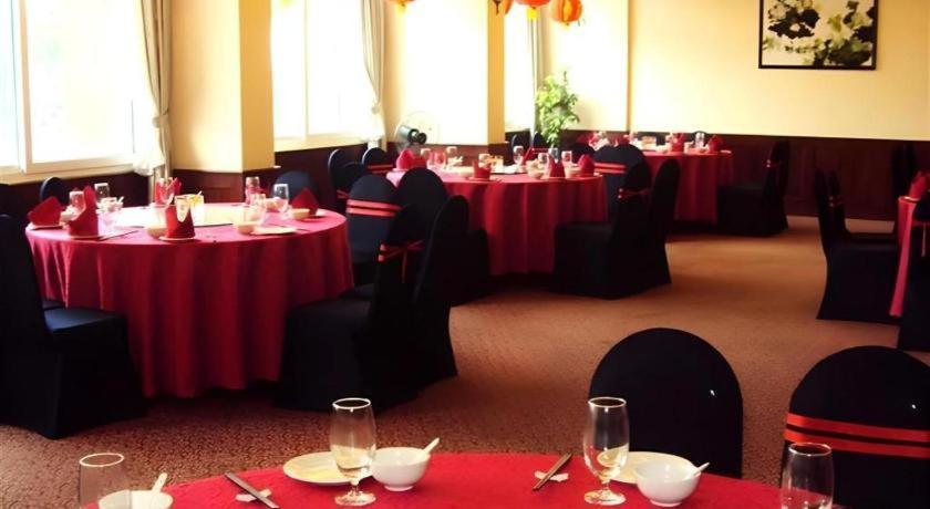 Huu Nghi Hotel Hai Phong Exteriör bild