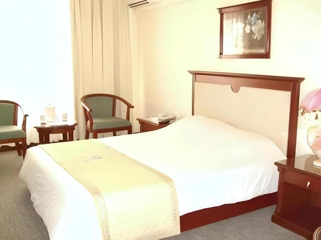 Huu Nghi Hotel Hai Phong Exteriör bild