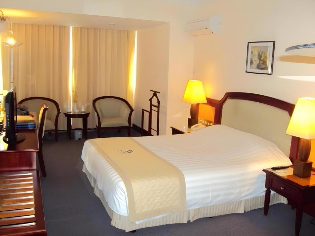 Huu Nghi Hotel Hai Phong Exteriör bild